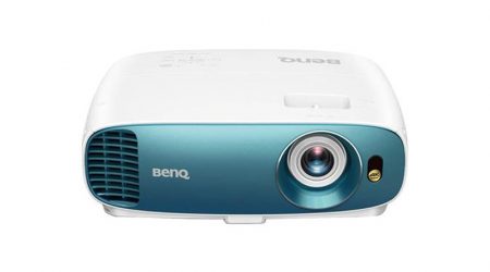 may chieu benq tkm P